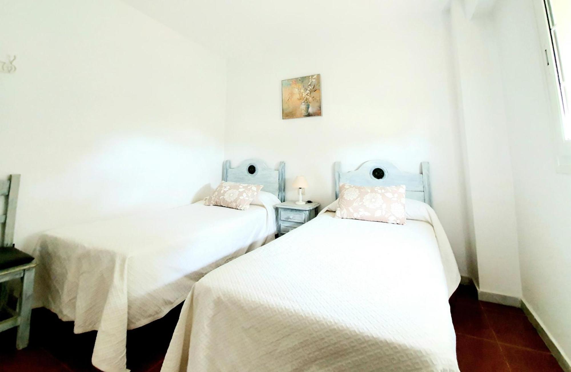 Residencial Alcaravan, - By Ac Real *
